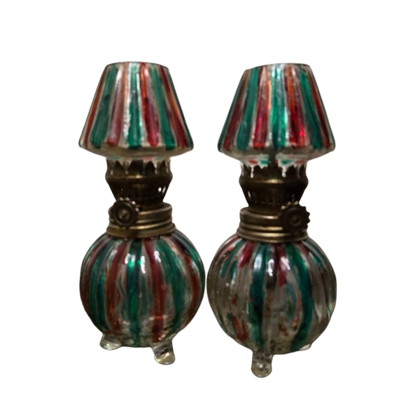 Vintage Clear Glass Green Red Stripes Tri-Footed Oil Kerosene Huricane Lamp 6" - Picture 2 of 6